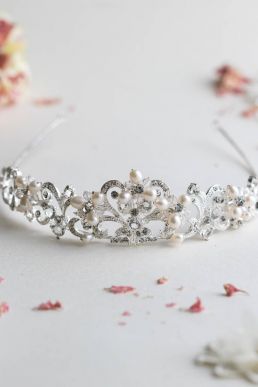 Lorena Crystal And Pearl Tiara