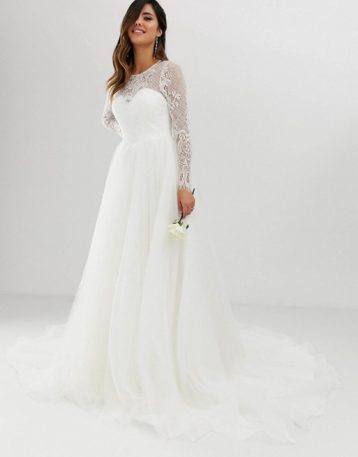 wedding dresses with long sleeves uk