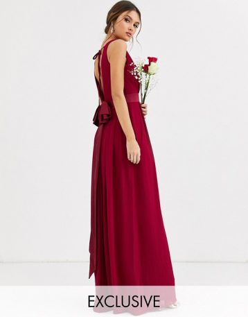 TFNC Bridesmaid maxi dress with satin bow back in mulberry red