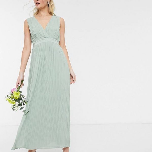 Y A S Pleated Maxi Dress With Deep V Neck In Green Myonewedding Co Uk