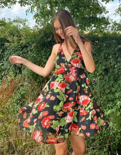 Red sleeveless store dress