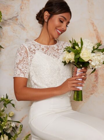 Lace Overlay Bodice Maxi Wedding Dress in White – Chi Chi London