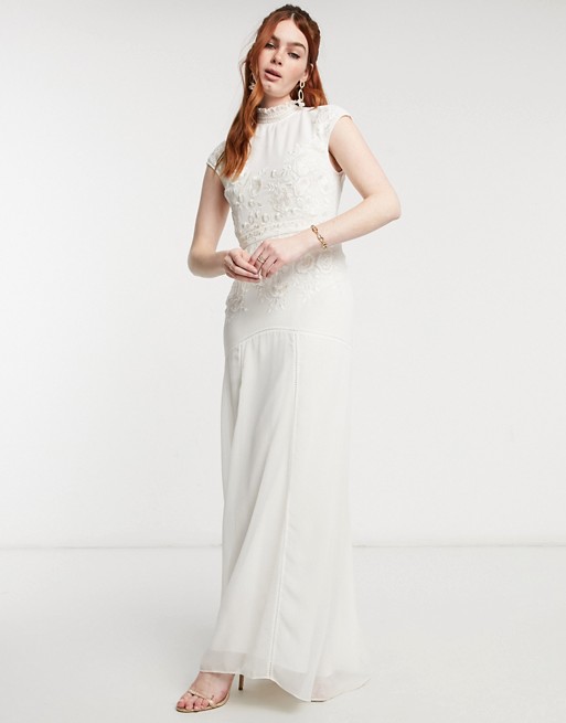 Hope & Ivy Bridal floral beaded and embroidered maxi dress with open ...