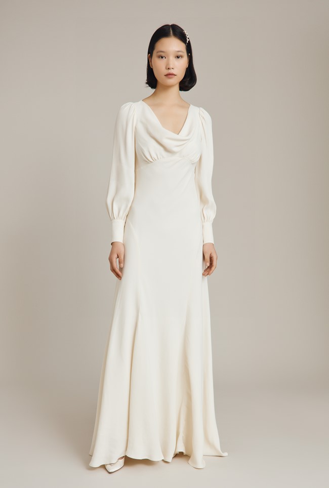 Falling hotsell neck dress