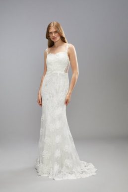 Coast Premium Sweetheart Lace Applique Strappy Wedding Dress