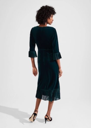 MELODIE VELVET SHIFT DRESS green