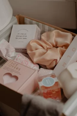 Gigi & Olive Something Cute Gift Box