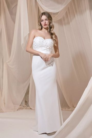 Coast Sweetheart Neck Embellished Fishtail Bridal Dress Ivory