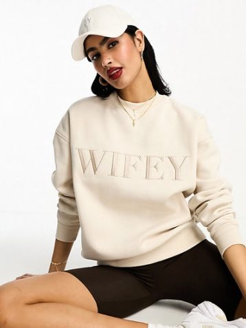 Six Stories wifey statement jumper in champagne